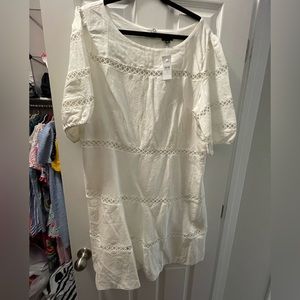 🤍 linen & cotton eyelet dress